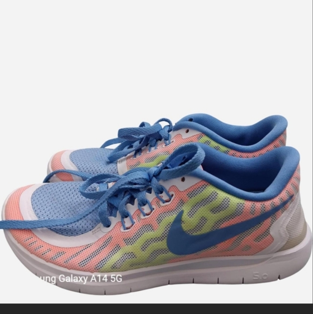 Nike Free 5.0 Girl’s Purple & Pink Lava Running Shoes Sneakers, Size 5Y